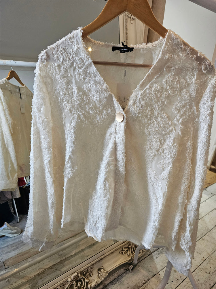 Floral Applique detail Blouse in cream
