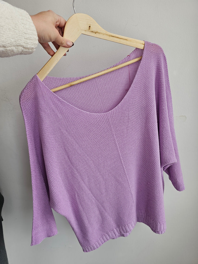 TABITHA V NECK CROCHET TOP IN Lilac