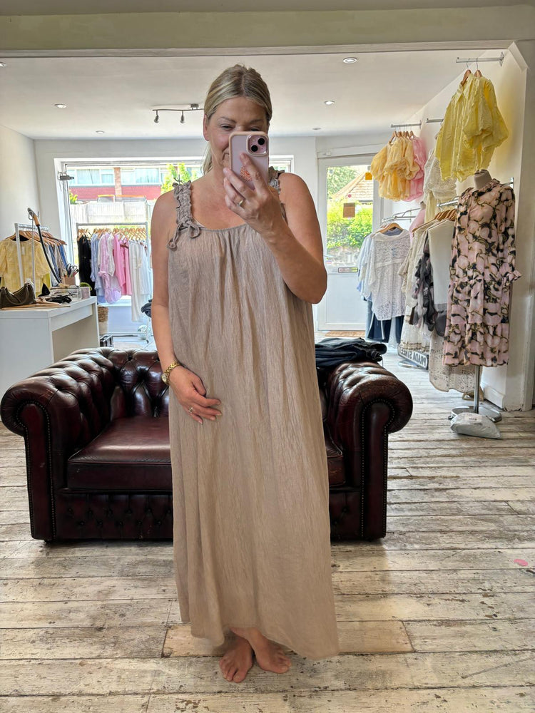 Kendall adjustable strap maxi dress in Mocha
