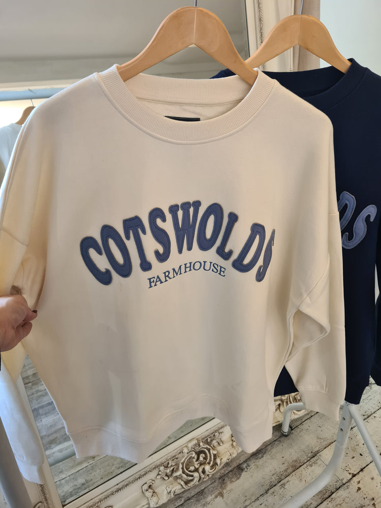 COTSWOLDS CREW NECK SWEATSHIRT IN IVORY