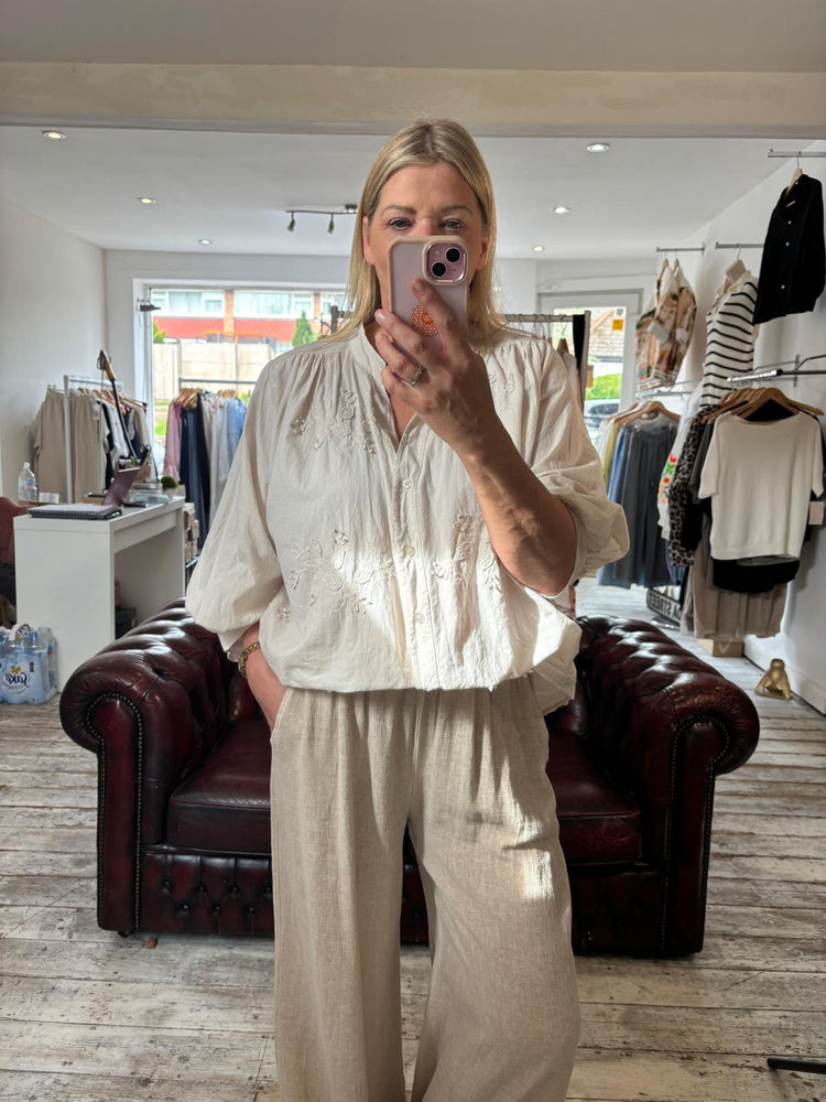 GRACE EMBROIDERED COTTON SHIRT IN BEIGE