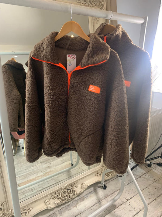 Eden neon trim & logo borg zip up fleece in chocolate