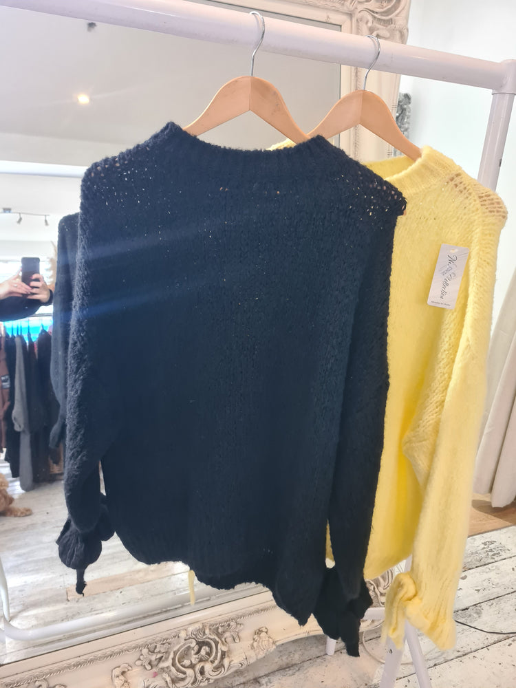 Posie Tie sleeve detail knit in black