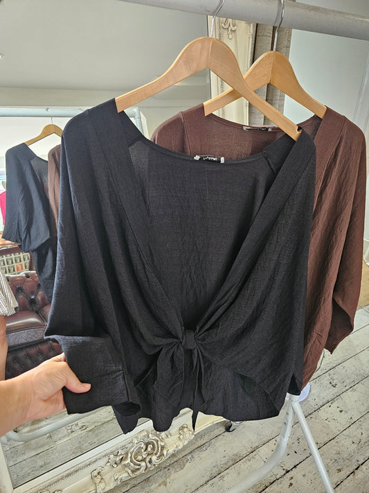 TABBBY FRONT KNOT KIMONO IN BLACK