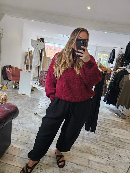 Frankie half zip balloon sleeve knitted jumper in Merlot