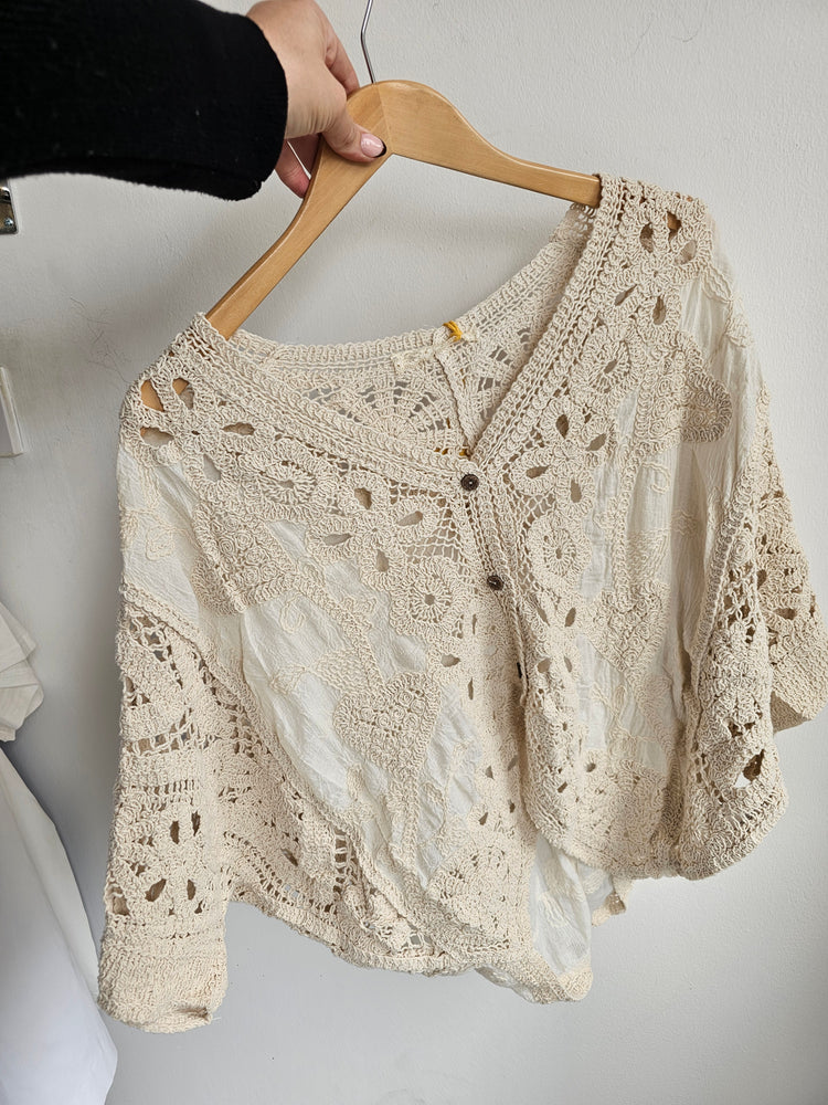 Billie ANGLAISE CROCHET BUTTON THROUGH CARDIGAN BEIGE