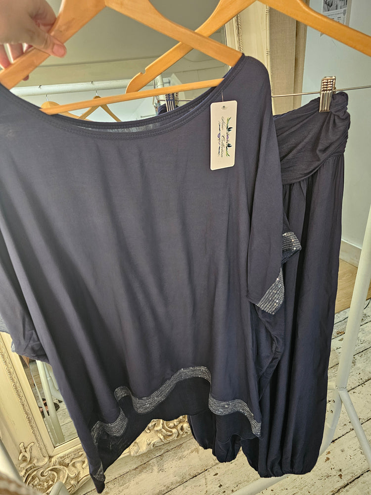 Sequin trim set in navy