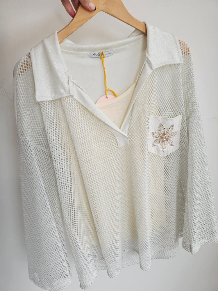 COLLAR MESH TOP WITH FLORAL SEQUIN POCKET