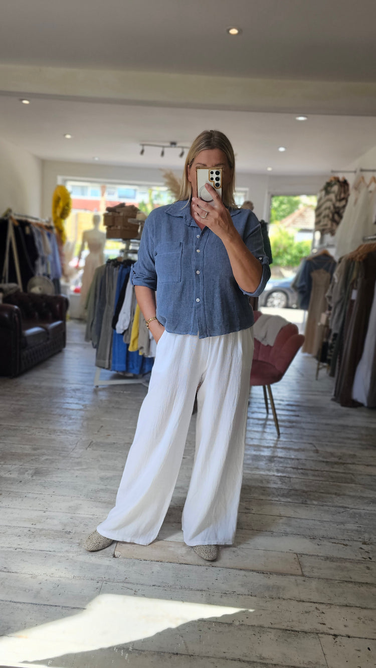 NANCY LINEN BLEND CROPPED SHIRT IN DENIM
