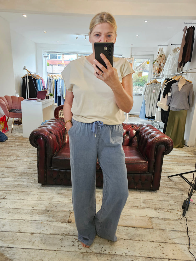 Khloe Acid Wash Elasticated waist jeans