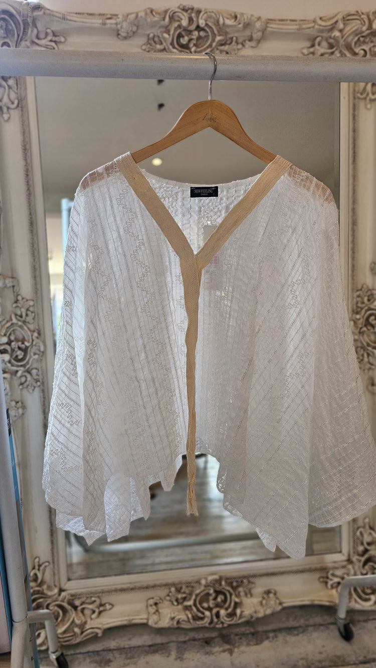 Eva Kaftan Top in white