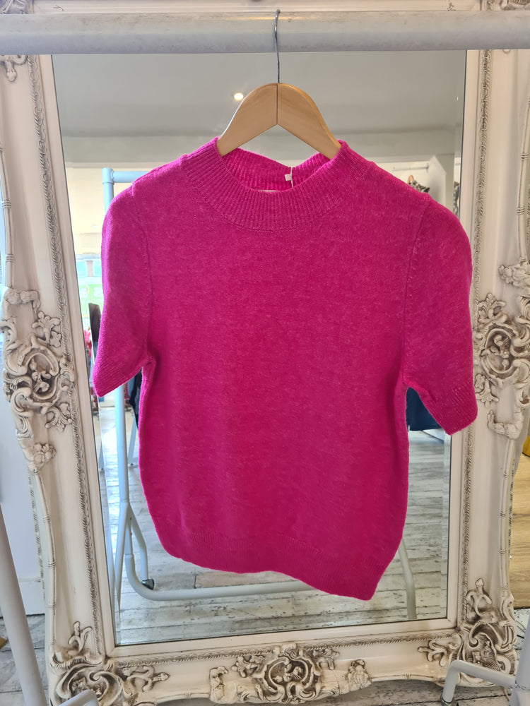 Katy Short Sleeve knit it hot pink
