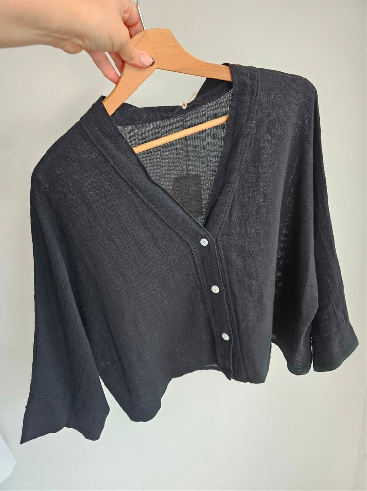 Jasper linen blend top in black