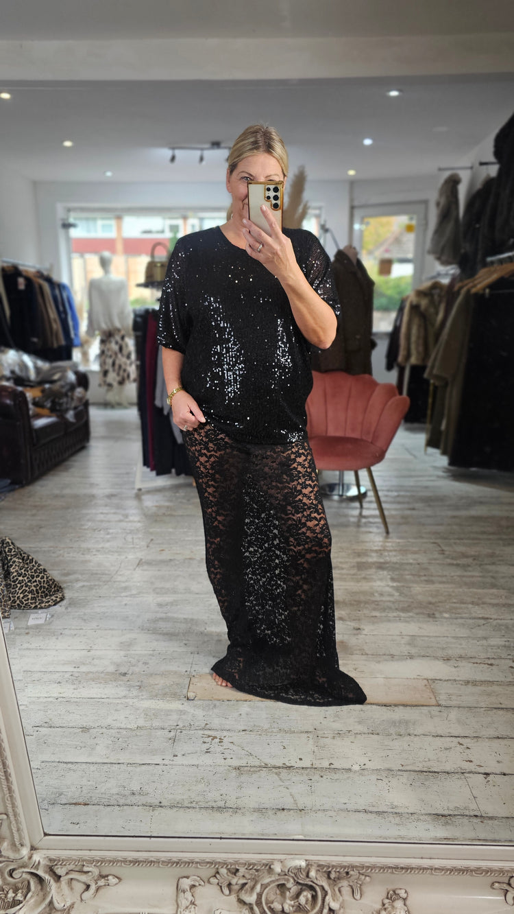 Caroline round neck sequin top in black