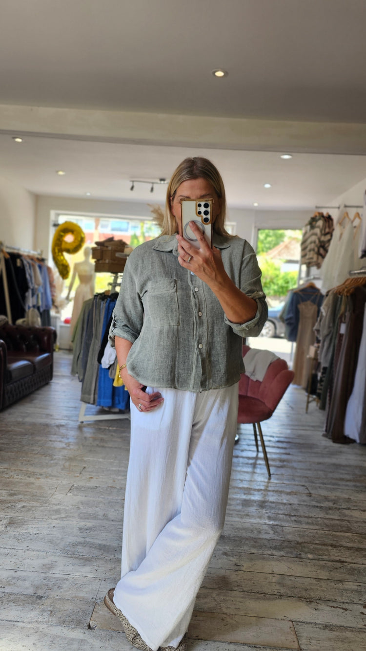 NANCY LINEN BLEND CROPPED SHIRT IN KHAKI