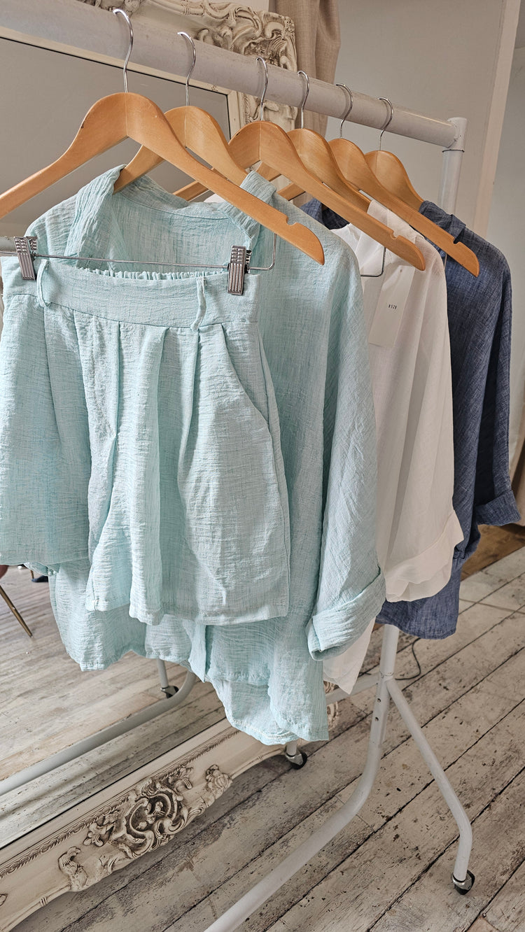 Phoebe Linen Look Oversized Blouse And Shorts Set in mint