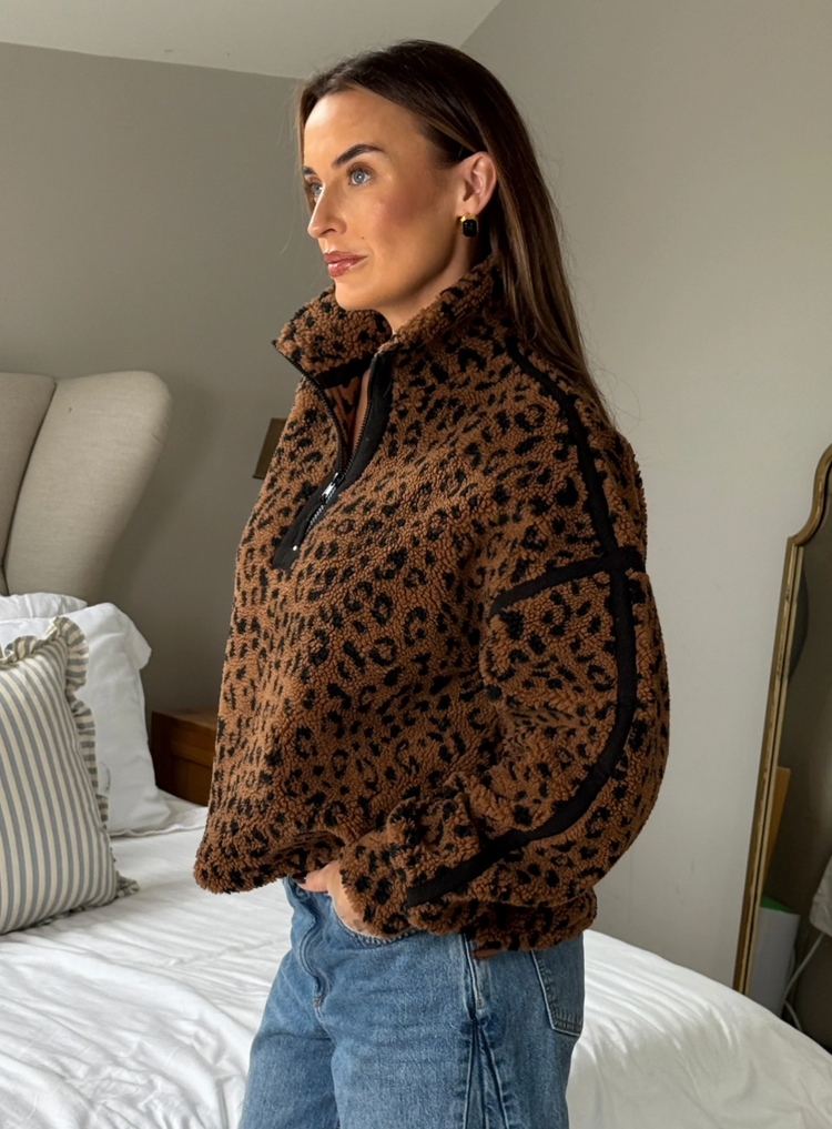 Lulu Contrast Binding 1/4 Zip Fleece animal print