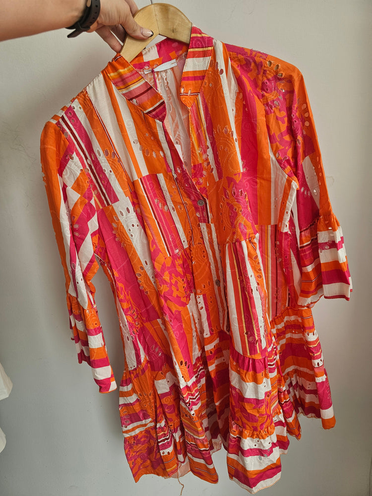 Rosa BRODERIE ANGLAISED SMOCK DRESS IN ORANGE