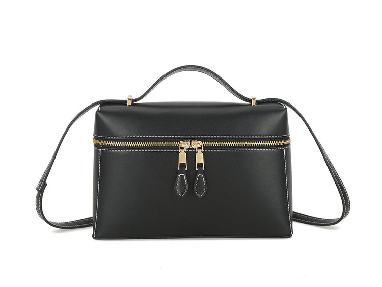 Erin zip detail bag in black