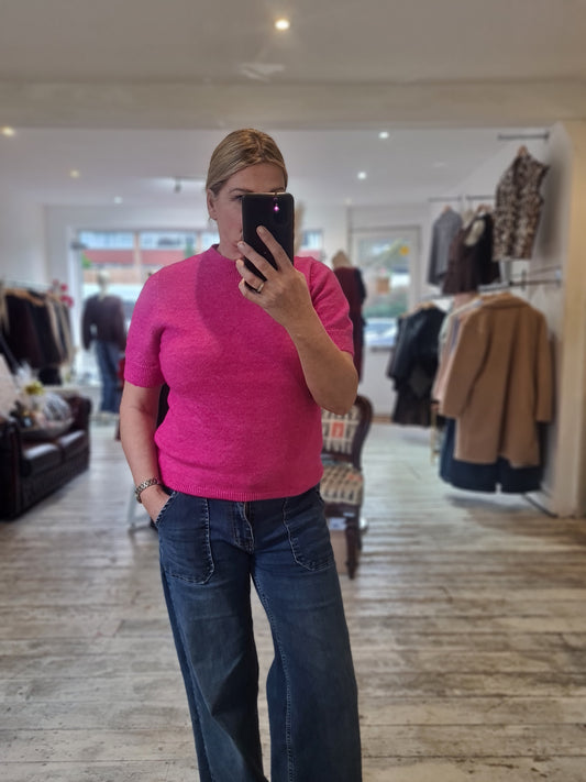 Katy Short Sleeve knit it hot pink
