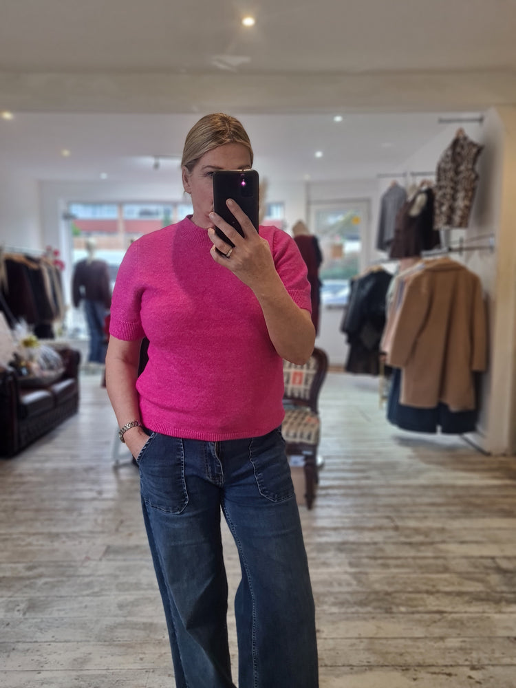 Katy Short Sleeve knit it hot pink
