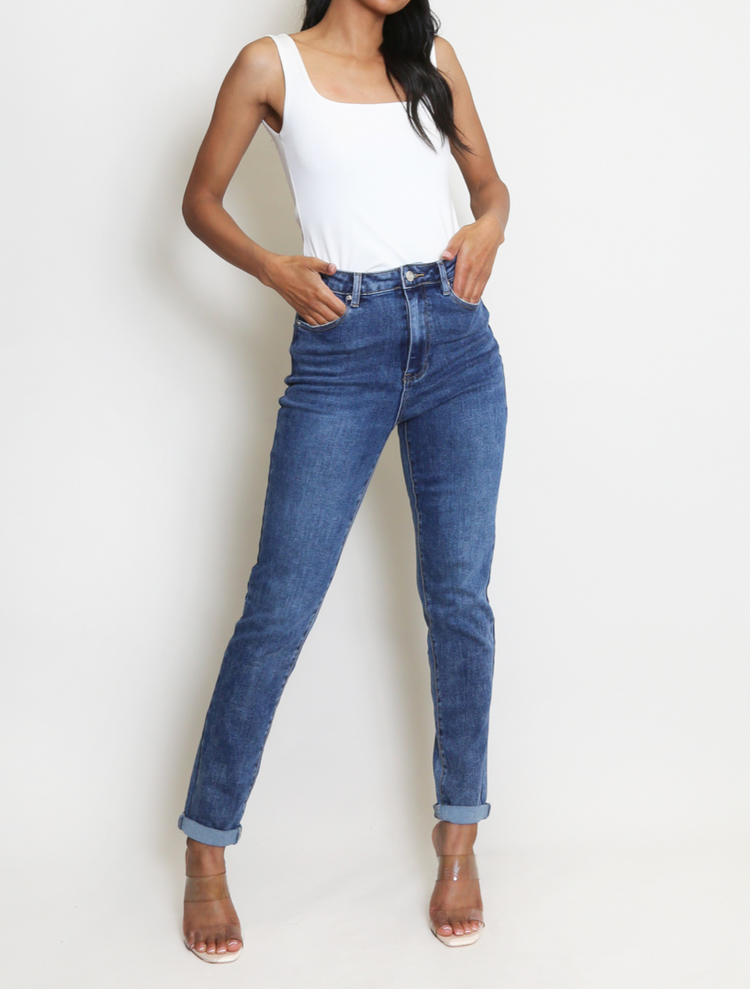 SIZE 6 SALE JEANS (various sizes)