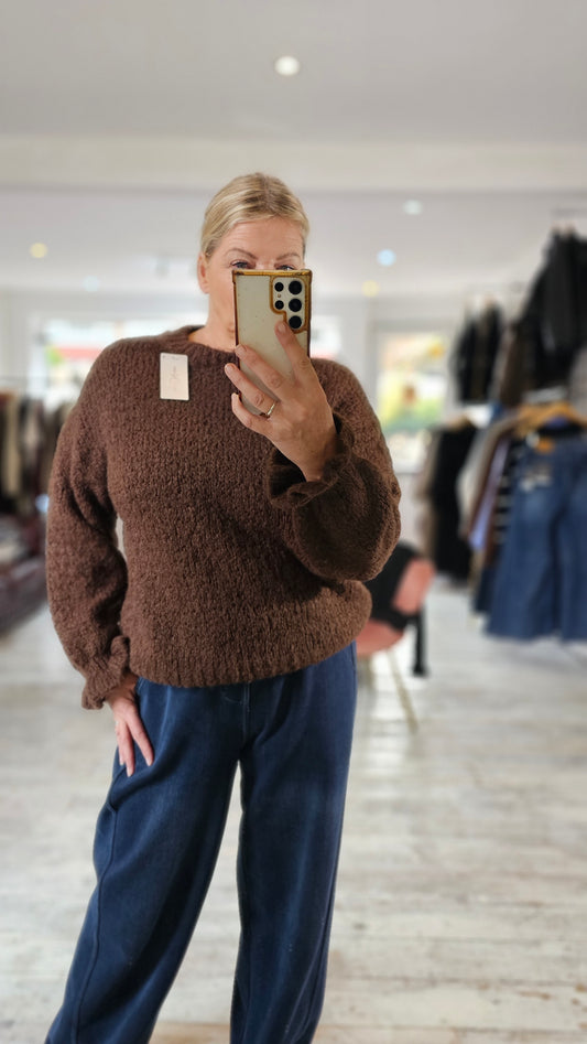 DIANA FRILL CUFF DETAIL JUMPER IN Chocolate