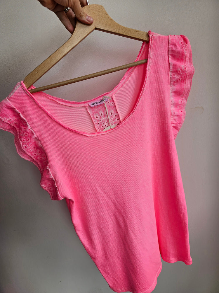 Trinny embriodery detail cotton top in pink