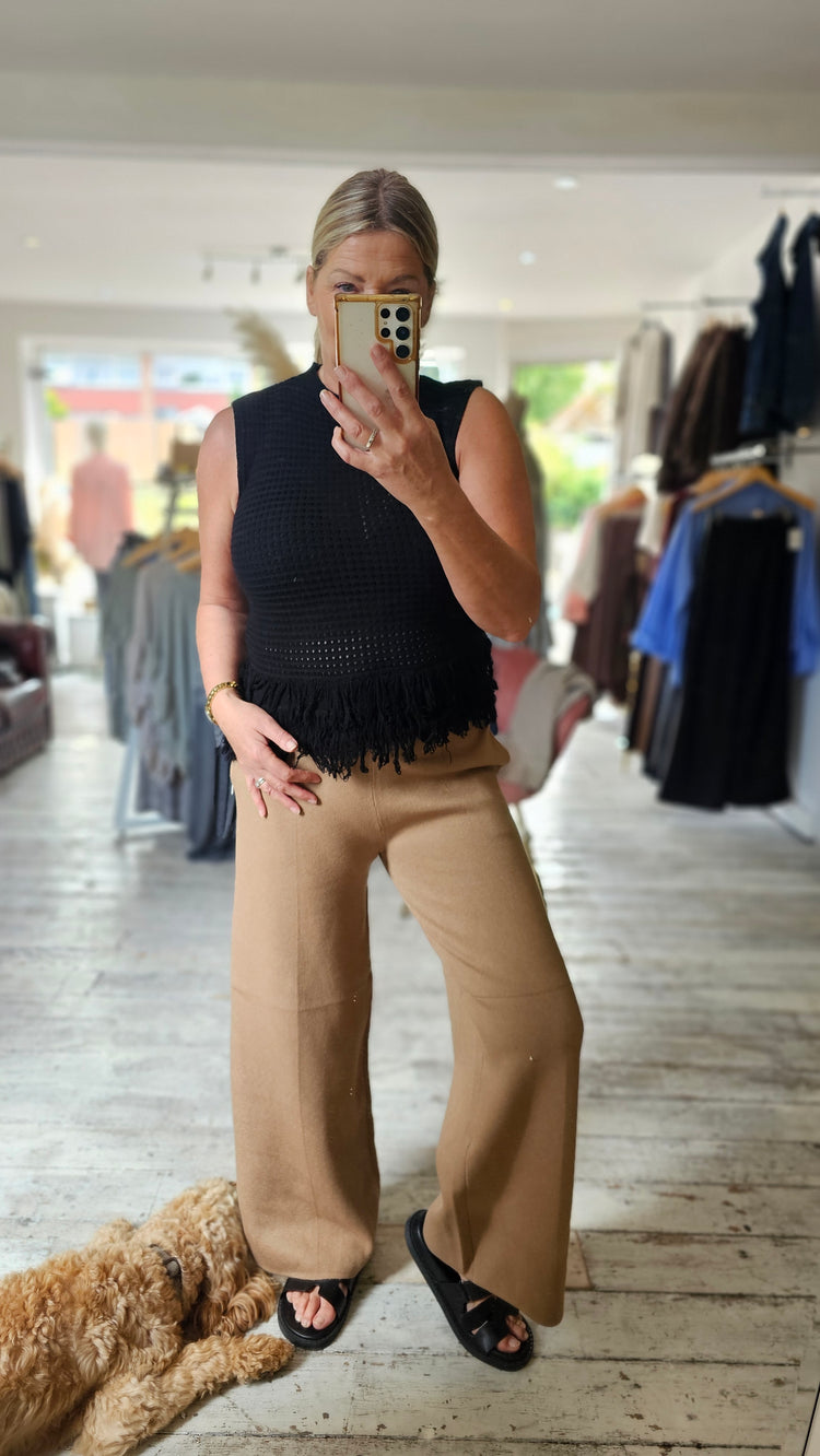 Sadie elasticated waist trousers in camel