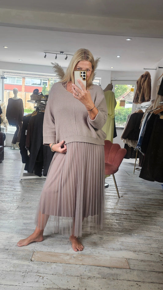 NAOMIE MESH DETAIL DRESS & LIGHT KNIT TWO PIECE IN MOCHA