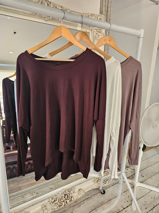 Basic high low long sleeve top in white