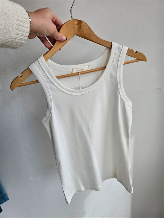 Tammy Cotton Stretch vest in white