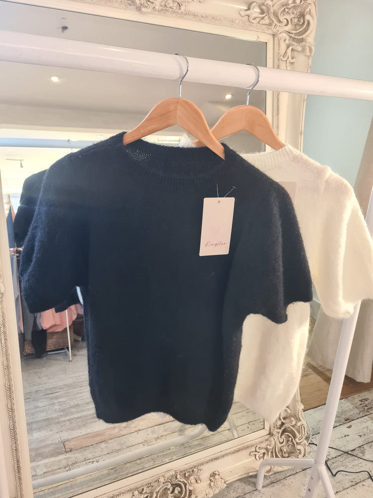 Evelyn Round neck knit jumper in black