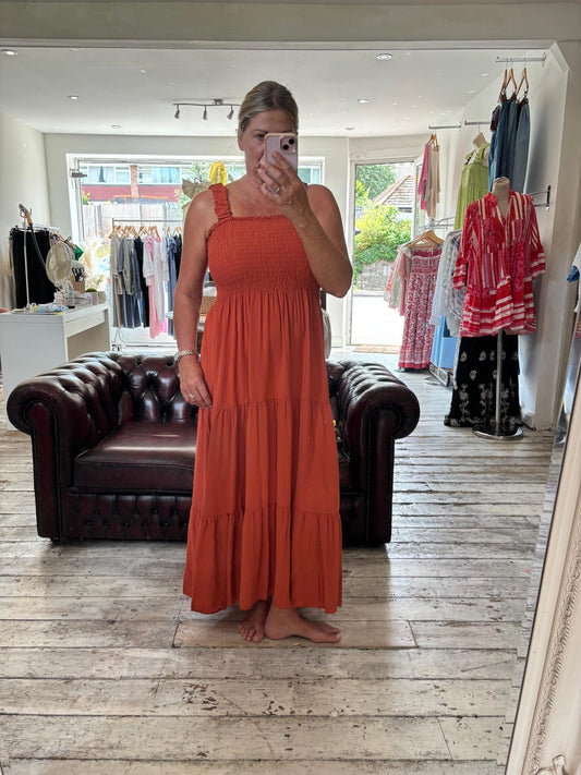 LEAH SHIRRED CHEST MAXI DRESS IN TERRACOTTA