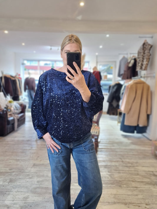 REVERSIBLE KNOT SEQUIN TOP IN NAVY