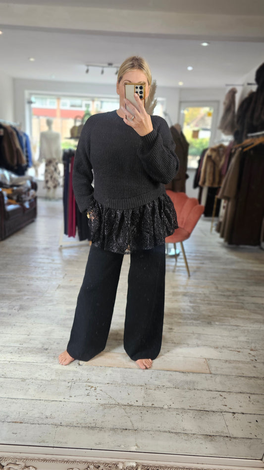 Indie Textured hem jumper in black