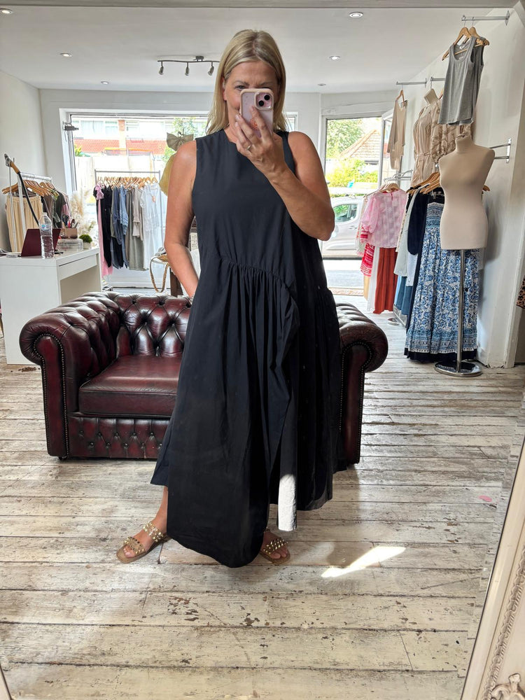 Margot frill hip detail dress in black