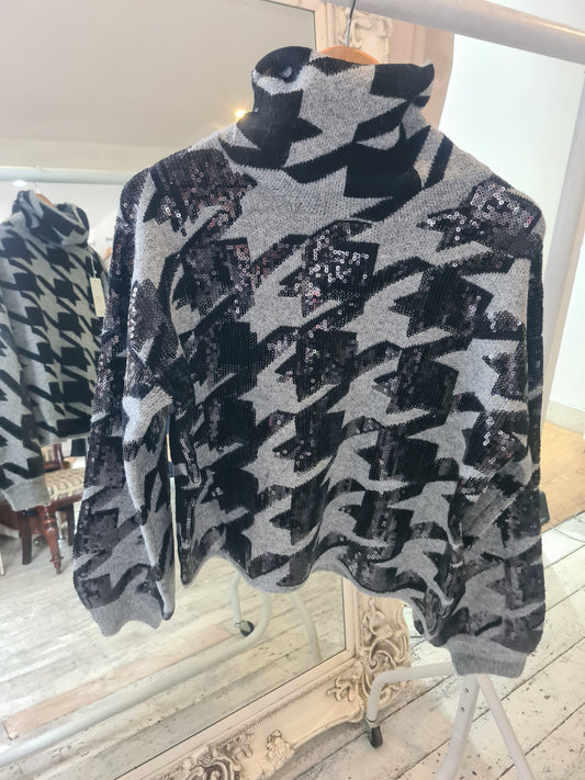 Robyn sequin dogtooth rollback jumper