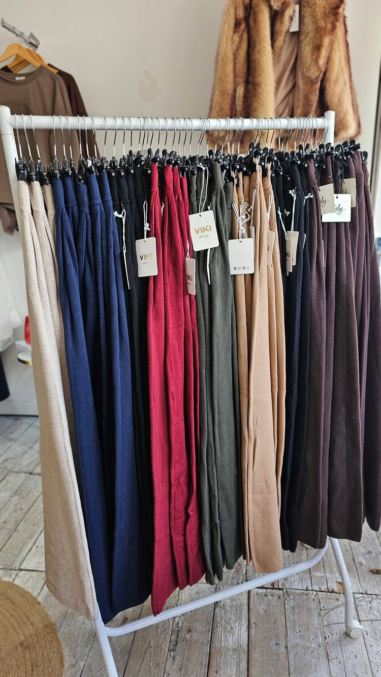 SADIE ELASTICATED WAIST TROUSERS IN KHAKI