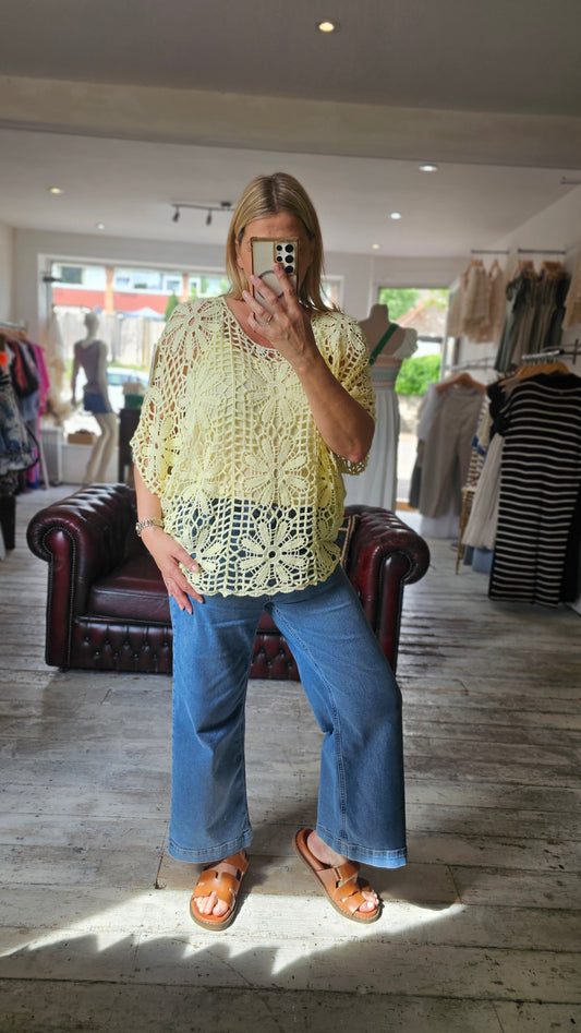 Ella crochet top in lemon