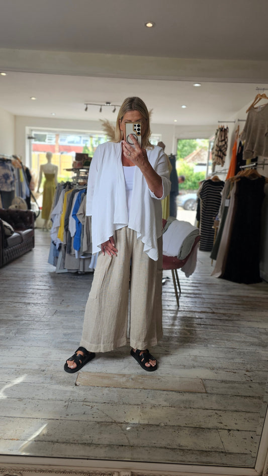 Eleanor Linen waterfall lightweight jacket in white