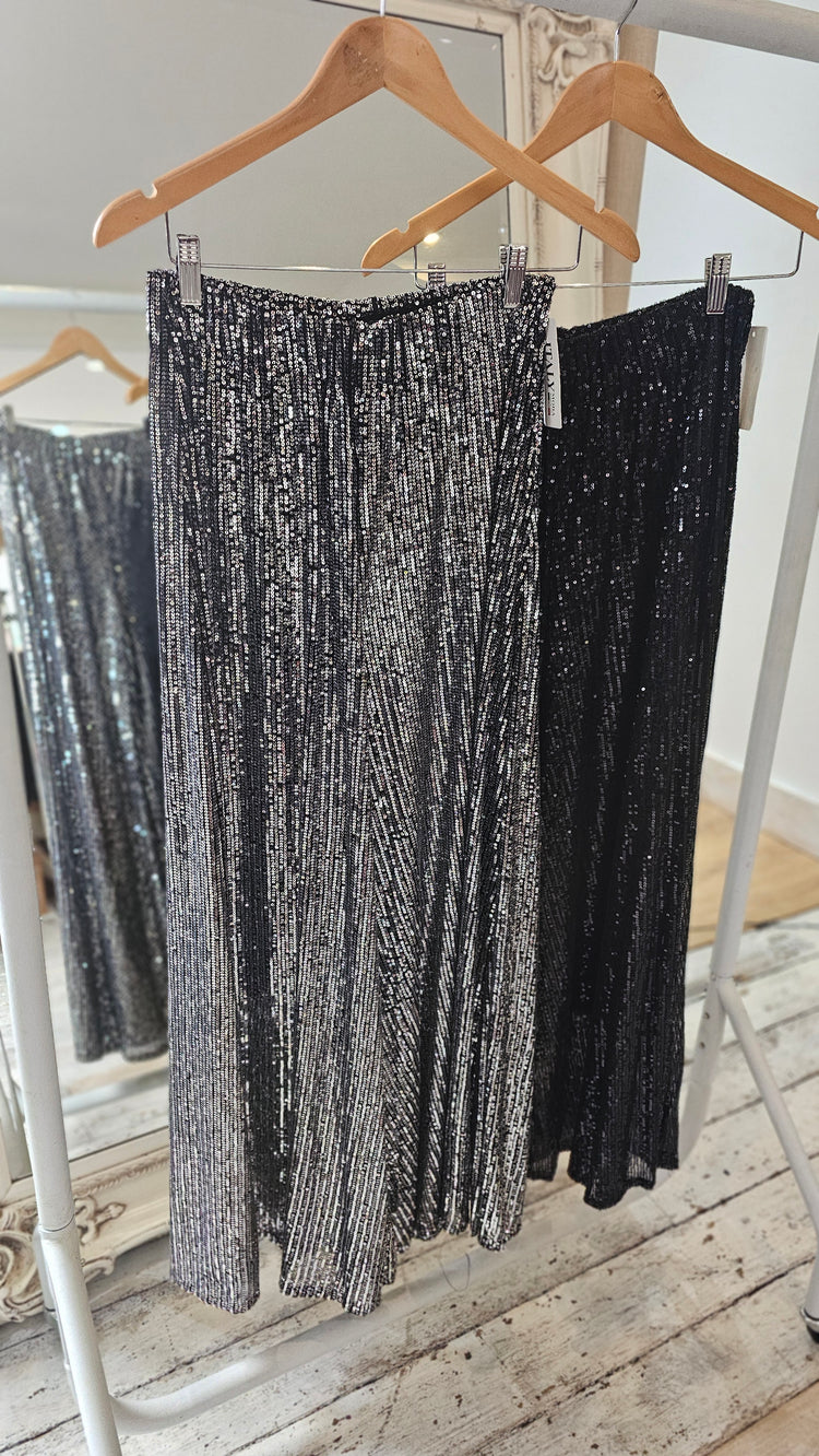 Gloria elasticated waist sequin trousers in dark silver