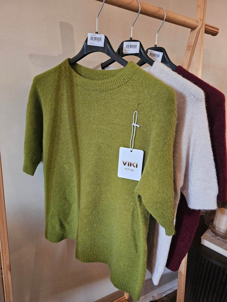 Esme sueprsoft short sleeve knit jumper in olive green