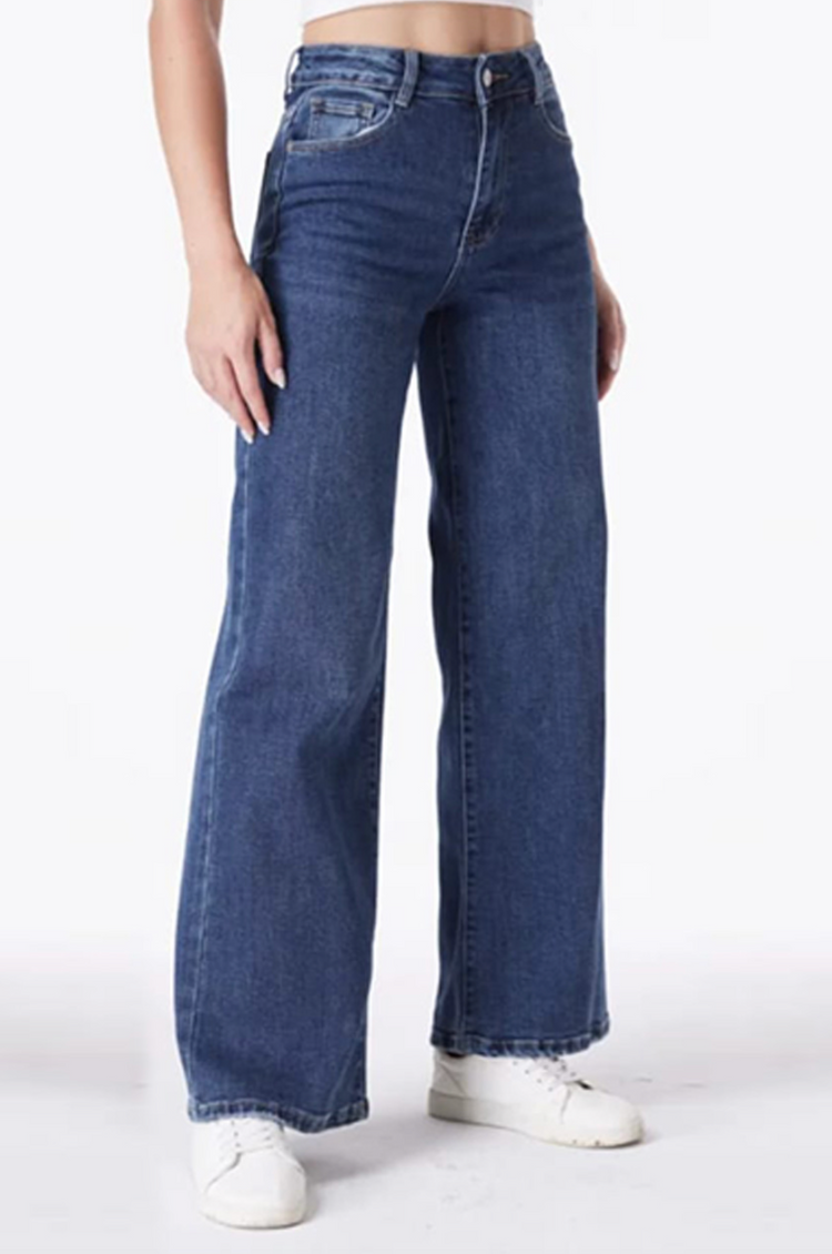 SIZE 6 SALE JEANS (various sizes)