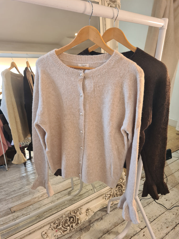 Belle pearl button frill sleeve cardigan in oatmeal