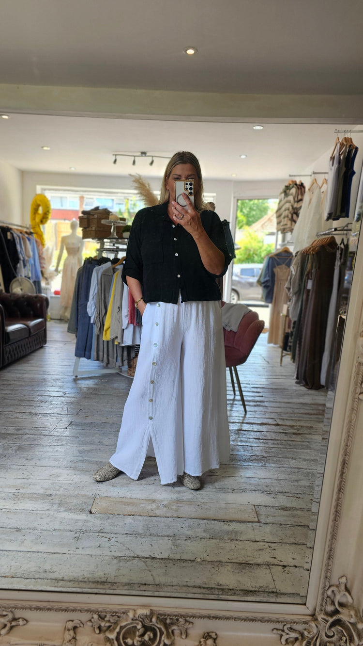 NANCY LINEN BLEND CROPPED SHIRT IN BLACK