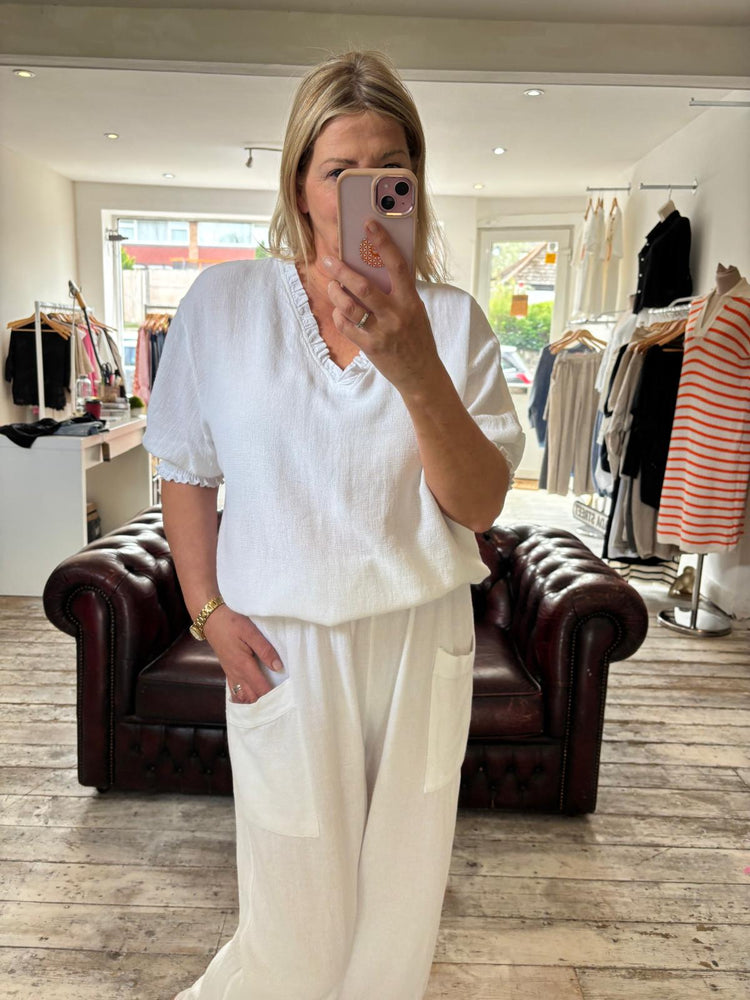 Palmer linen blend frill v-neck top in white