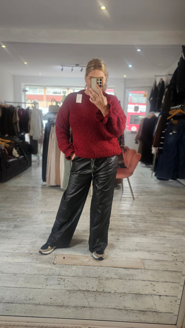 Wide Leg Magic Trousers in black