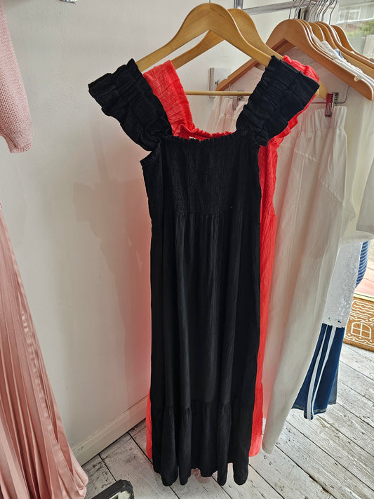 KYLE FRILL STRAP DRESS IN black