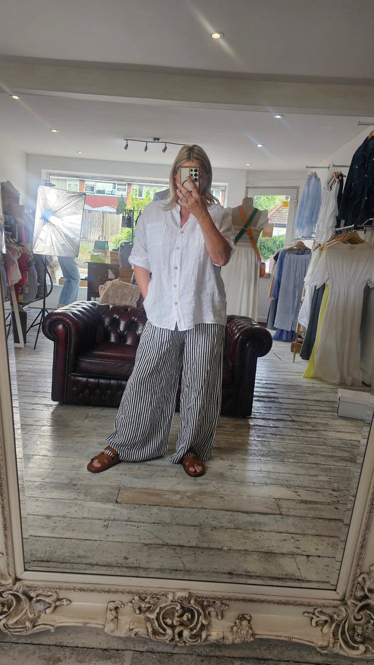 BRIDGET WIDE LEG STRIPE LINEN TROUSERS IN navy